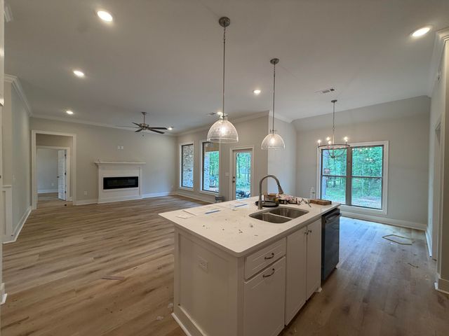 219 Walter Jones, Mendenhall, MS 39114