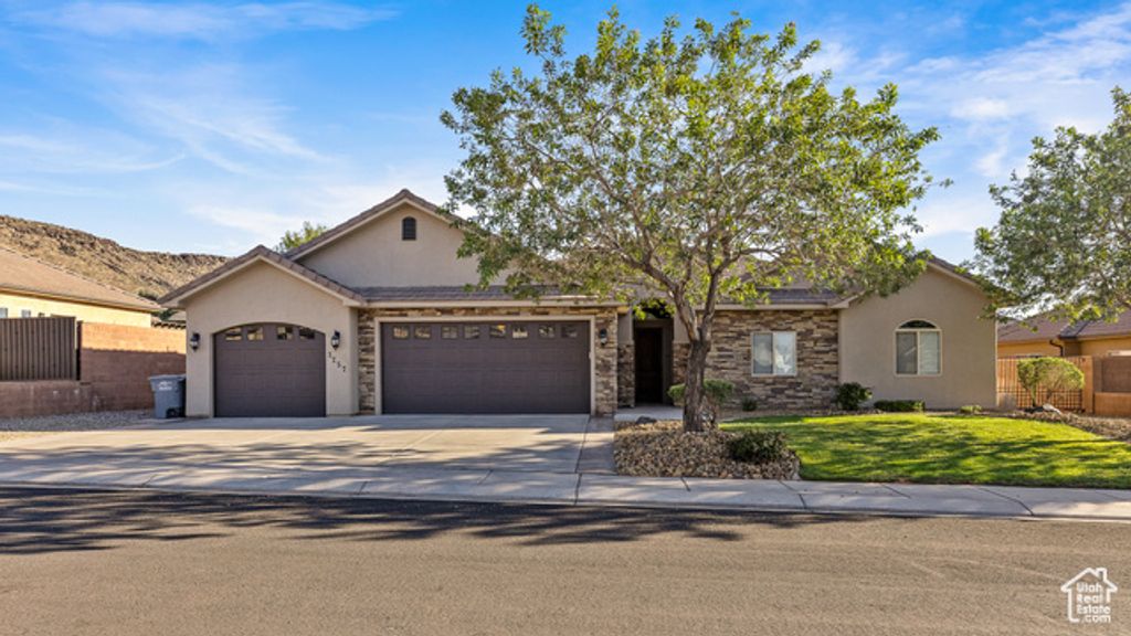 3257 W 2610 S, Hurricane, UT 84737