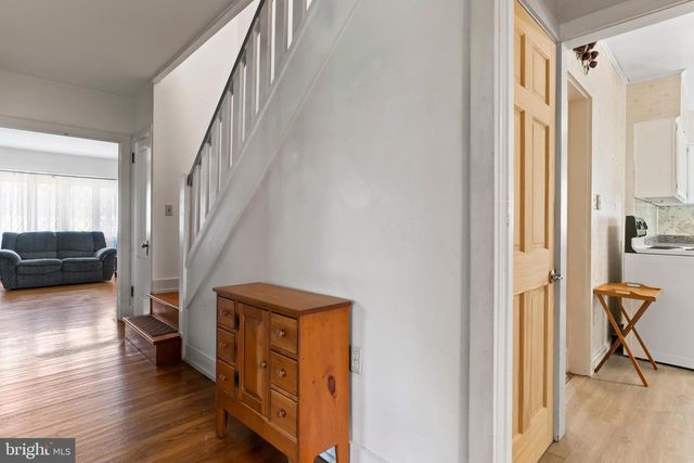 206 E MAIN ST, New Bloomfield, PA 17068