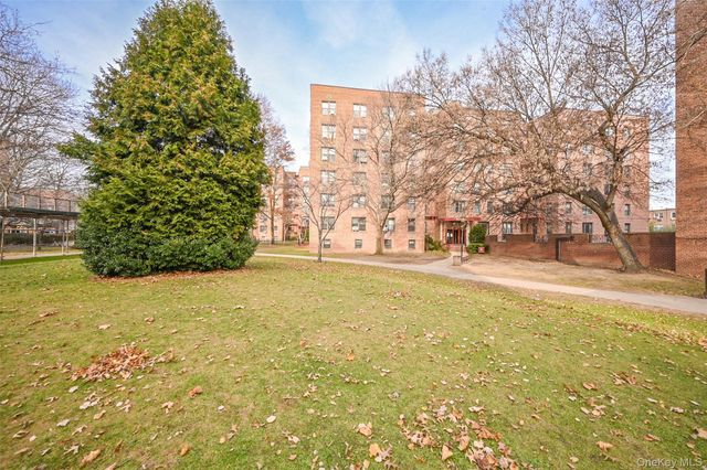 15030 71st Avenue 2F, Flushing, NY 11367