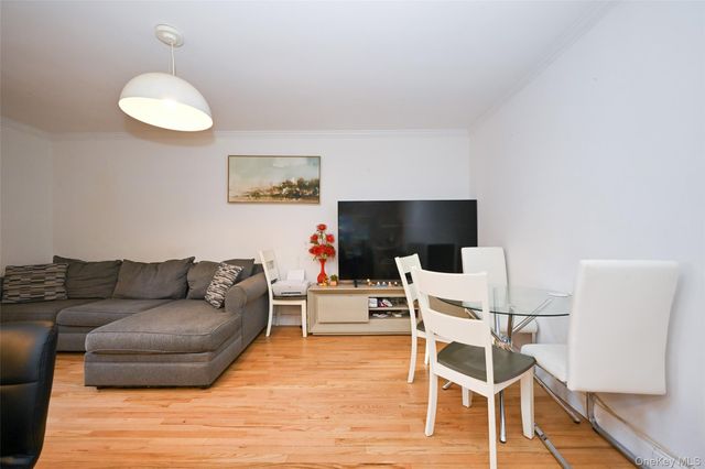 15030 71st Avenue 2F, Flushing, NY 11367