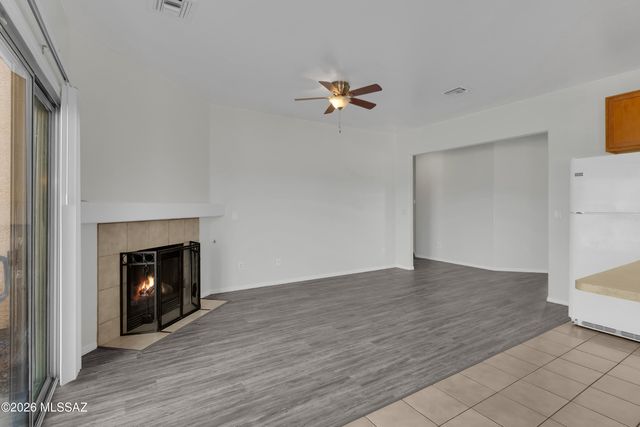 6715 S Via Molino De Viento N, South Tucson, AZ 85713