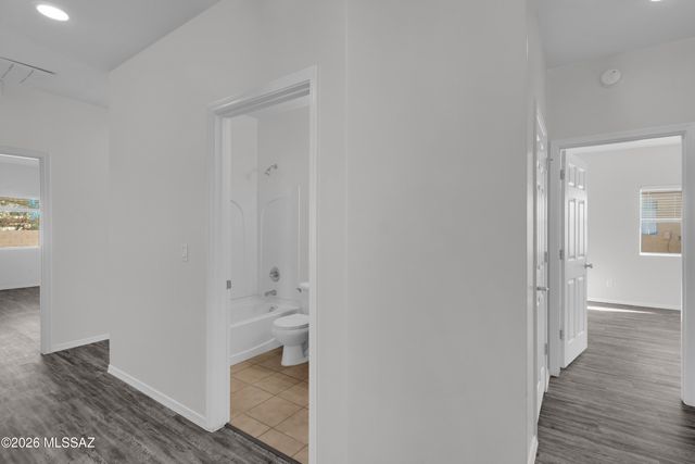 6715 S Via Molino De Viento N, South Tucson, AZ 85713