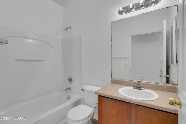 6715 S Via Molino De Viento N, South Tucson, AZ 85713