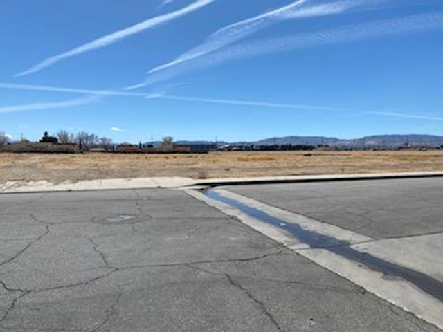 0 E Standridge Avenue, Lancaster, CA 93535