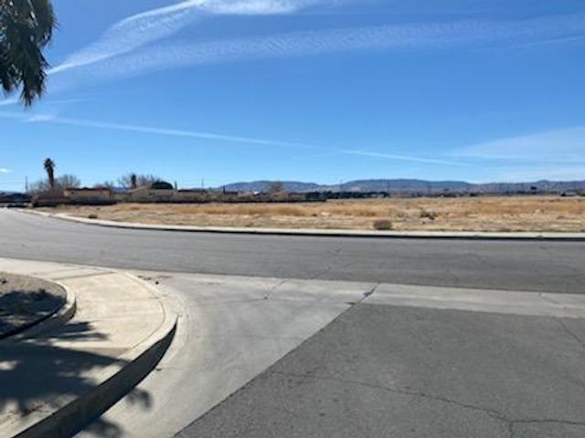 0 E Standridge Avenue, Lancaster, CA 93535