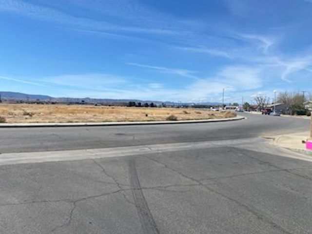 0 E Standridge Avenue, Lancaster, CA 93535