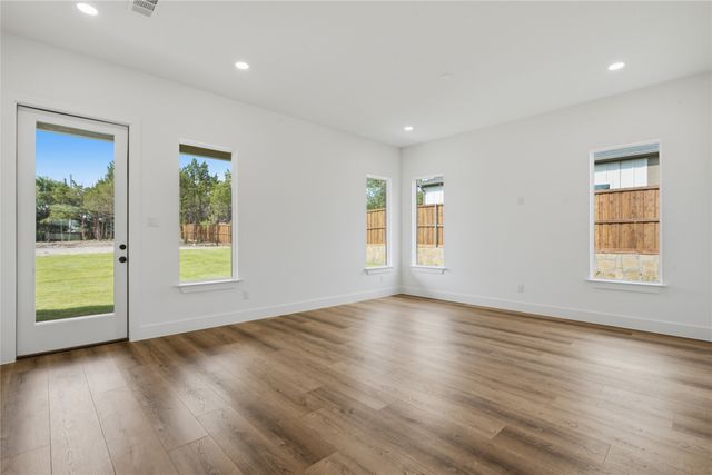 2626 Bainbridge Drive, Dallas, TX 75237