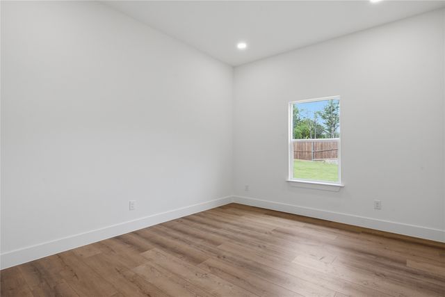 2626 Bainbridge Drive, Dallas, TX 75237