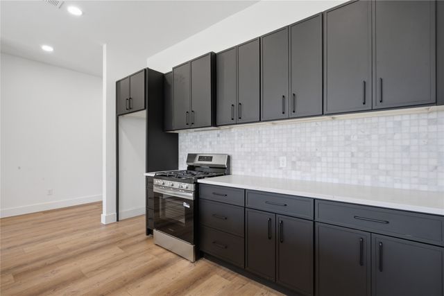 2626 Bainbridge Drive, Dallas, TX 75237
