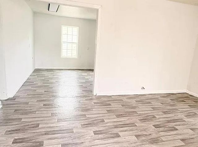 335 Delaware Street, Houston, TX 77029