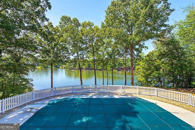 105 Monroe Drive, Mcdonough, GA 30252