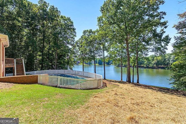 105 Monroe Drive, Mcdonough, GA 30252