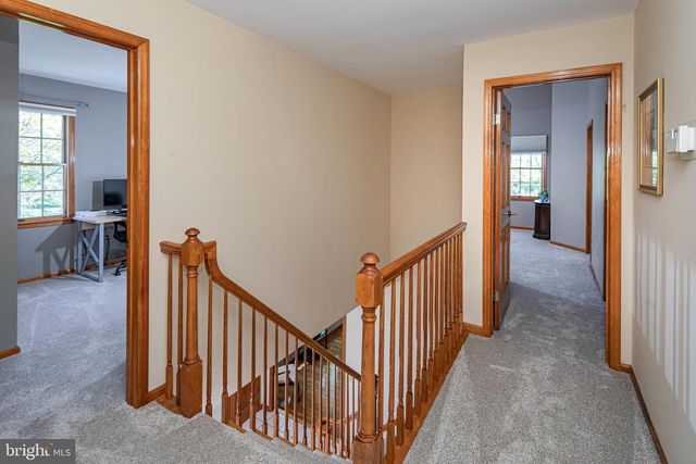 51 FIELDSTONE RD, Skillman, NJ 08558