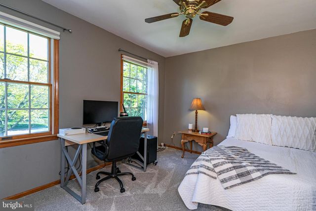 51 FIELDSTONE RD, Skillman, NJ 08558