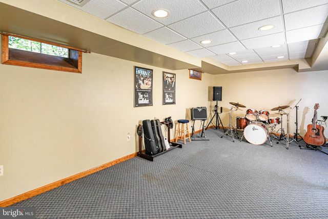 51 FIELDSTONE RD, Skillman, NJ 08558