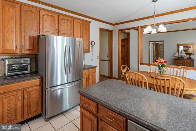 51 FIELDSTONE RD, Skillman, NJ 08558