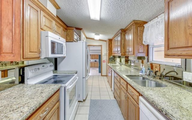 133 TREASURE ISLE, Hot Springs, AR 71913