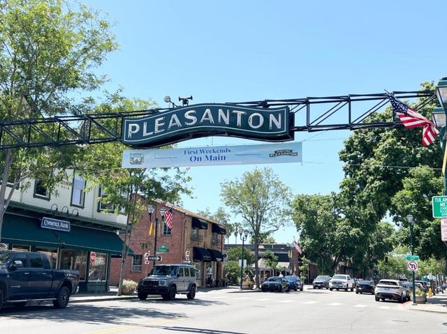 124 Barias Place, Pleasanton, CA 94566