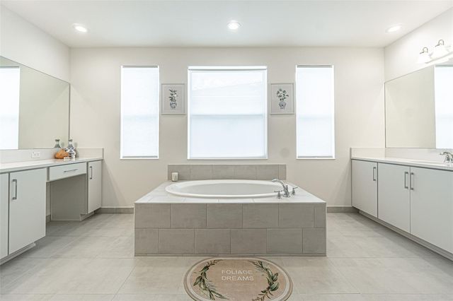 32353 ROSEWOOD MEADOW LANE, Wesley Chapel, FL 33543