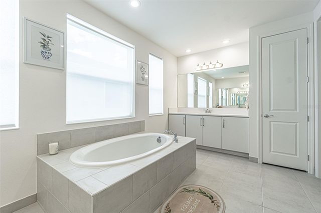 32353 ROSEWOOD MEADOW LANE, Wesley Chapel, FL 33543