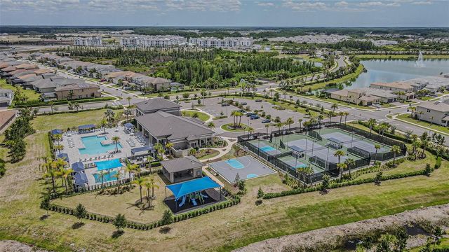 32353 ROSEWOOD MEADOW LANE, Wesley Chapel, FL 33543