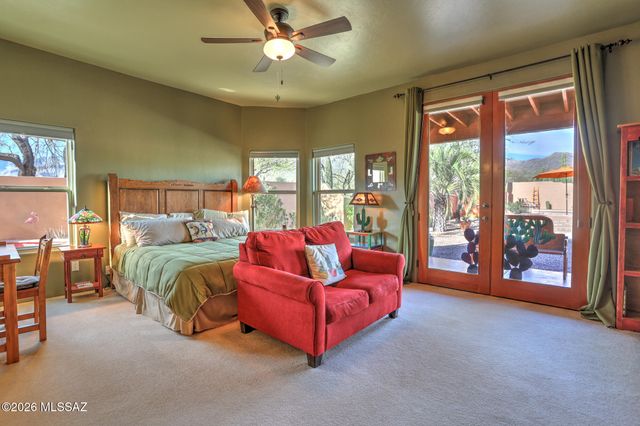 10301 E Placita Guanajuato, Tucson, AZ 85749