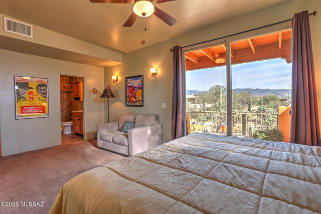 10301 E Placita Guanajuato, Tucson, AZ 85749