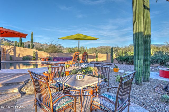 10301 E Placita Guanajuato, Tucson, AZ 85749