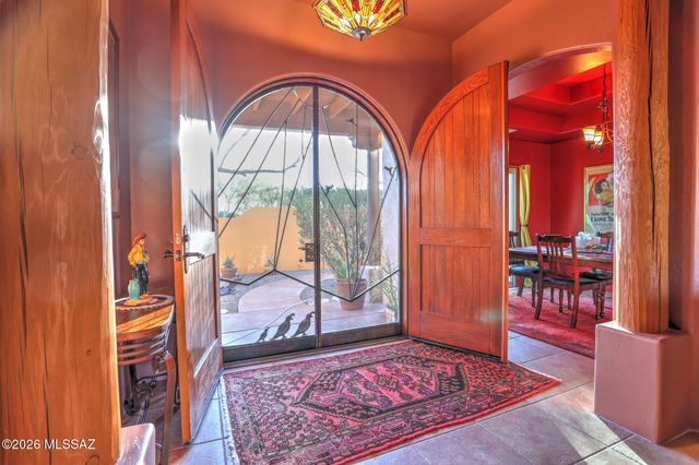 10301 E Placita Guanajuato, Tucson, AZ 85749