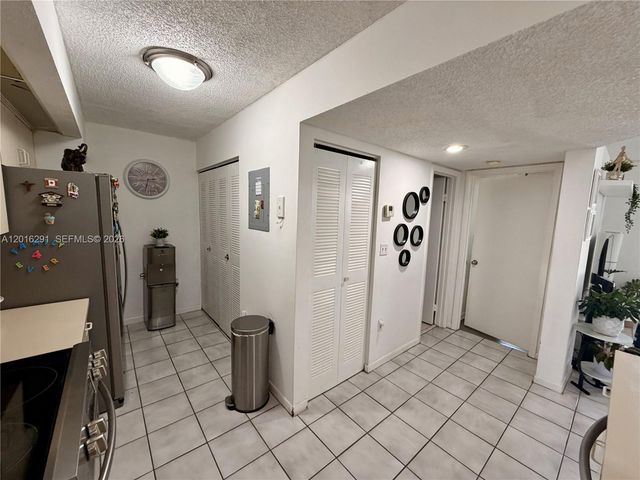 8520 SW 212th St 203, Cutler Bay, FL 33189