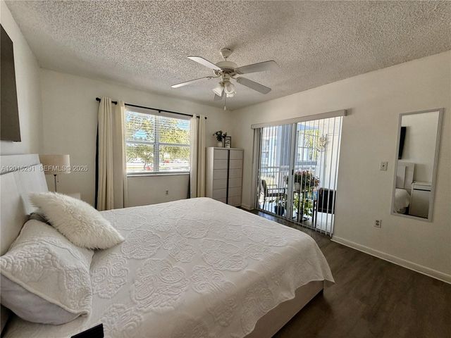 8520 SW 212th St 203, Cutler Bay, FL 33189