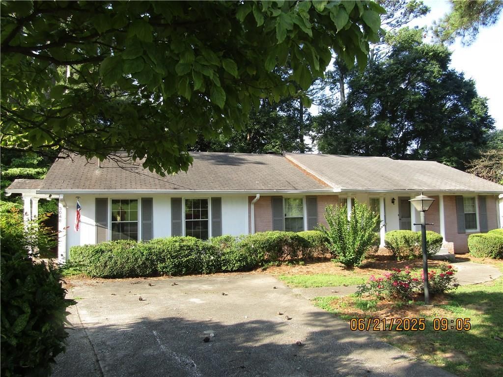 3048 Haverford Lane, Marietta, GA 30067