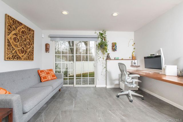 25 Anderson Street, Beacon, NY 12508