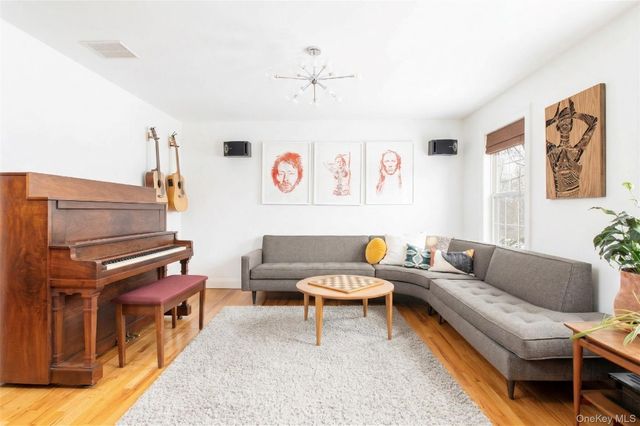 25 Anderson Street, Beacon, NY 12508