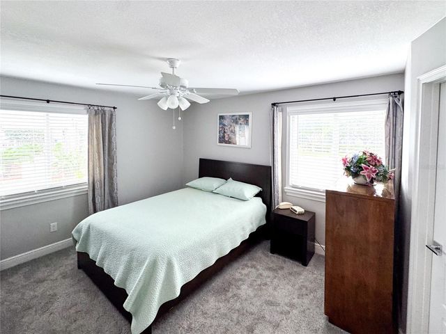 5300 WHITE CLIFF LANE 8, Orlando, FL 32812