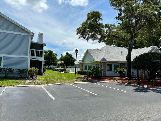 5300 WHITE CLIFF LANE 8, Orlando, FL 32812
