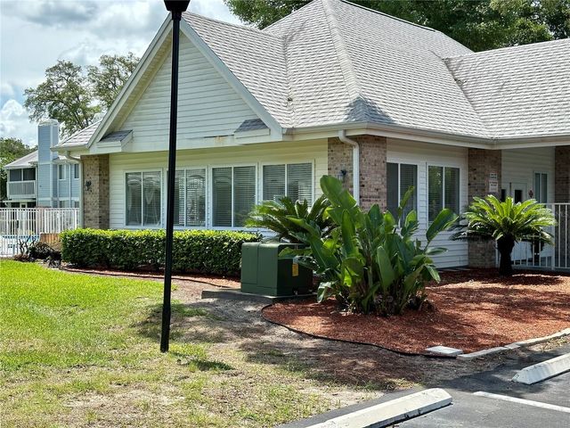 5300 WHITE CLIFF LANE 8, Orlando, FL 32812
