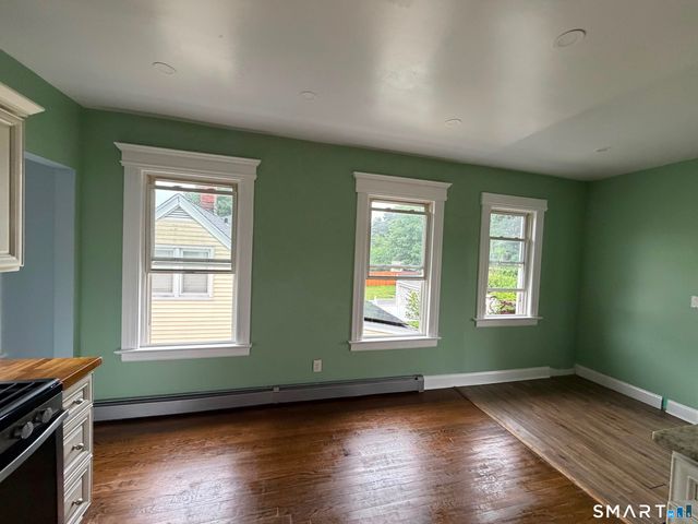 16 Charron Street, Bridgeport, CT 06606