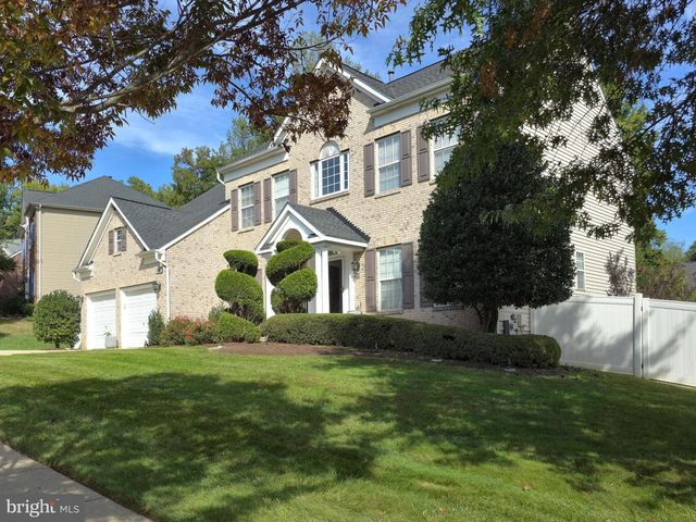 5203 ASHLEIGH GLEN CT, Glenn Dale, MD 20769