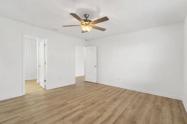 558 S Abigail Avenue, Republic, MO 65738