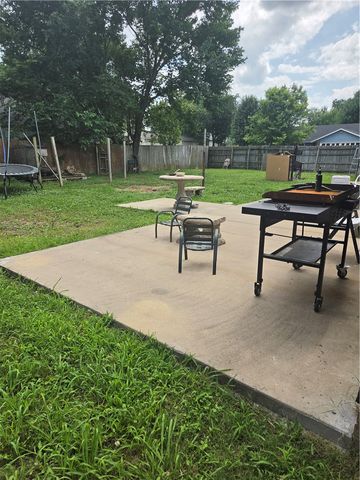 702 Mimosa Place, Rogers, AR 72756