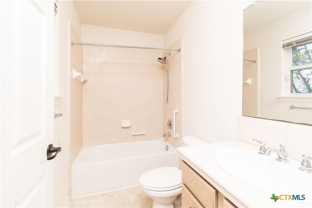 309 Ellis Street, San Marcos, TX 78666