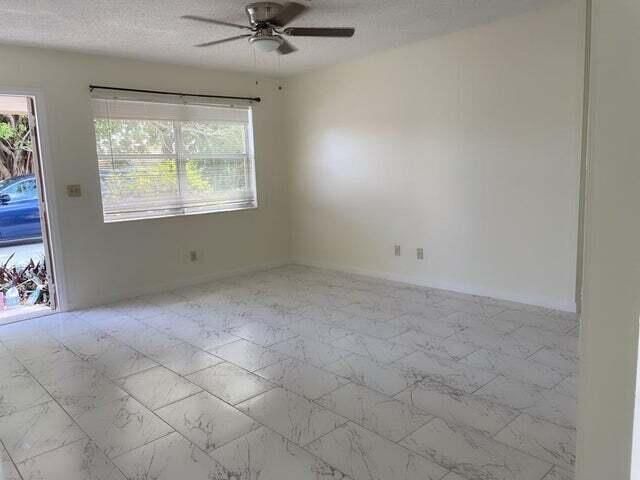 1369 Sunset Road S, Palm Springs, FL 33406