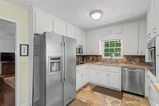 2611 Sandy Court, Marietta, GA 30066