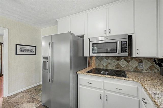 2611 Sandy Court, Marietta, GA 30066