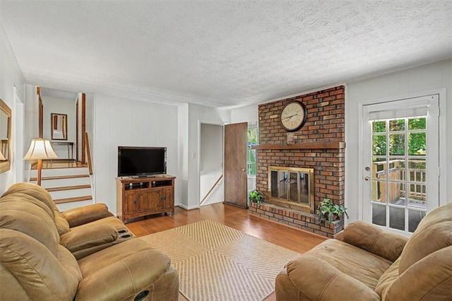 2611 Sandy Court, Marietta, GA 30066