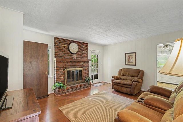 2611 Sandy Court, Marietta, GA 30066