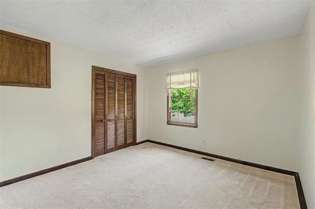 2611 Sandy Court, Marietta, GA 30066