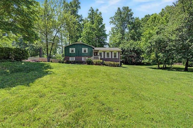 2611 Sandy Court, Marietta, GA 30066